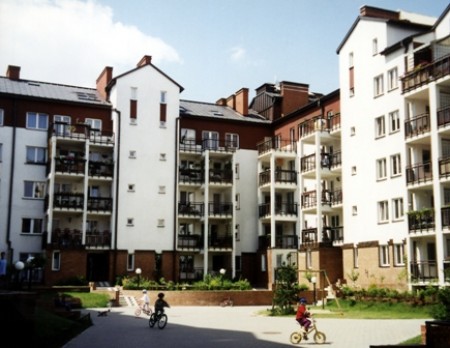 Budynek mieszkalny dla SMB Sol w Warszawie - Roboty murowe i wykończeniowe